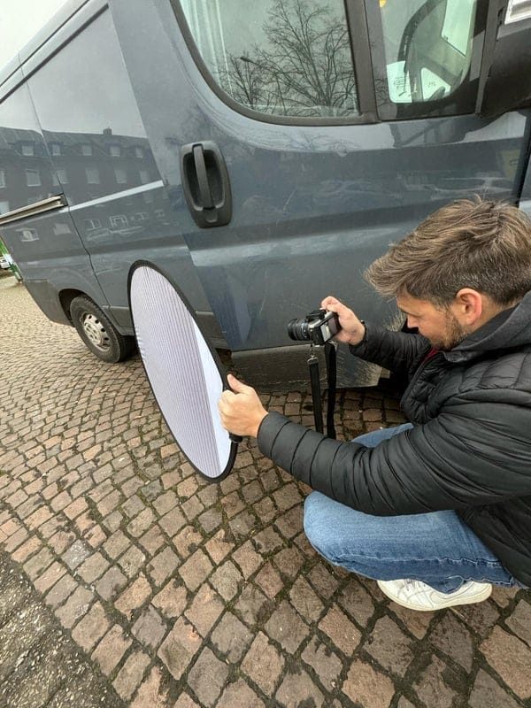 Dokumentation eines Unfallschadens für das Schadengutachten in Herten
